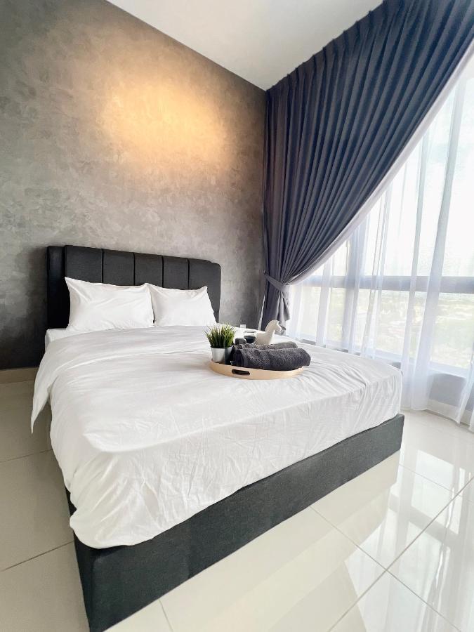 The Apple Residence & Suites Infinity Pool By Nestcove Malacca Eksteriør billede