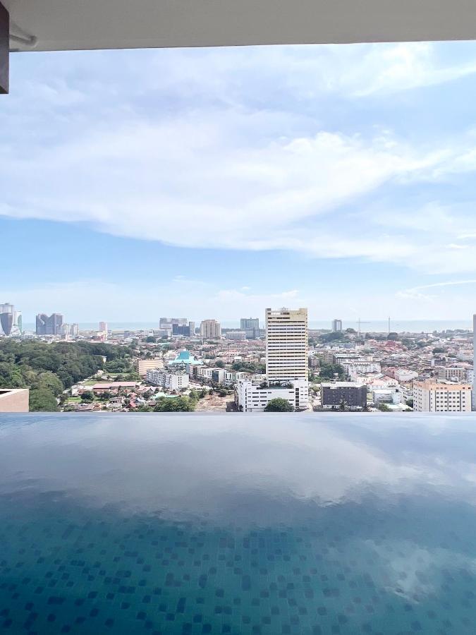 The Apple Residence & Suites Infinity Pool By Nestcove Malacca Eksteriør billede